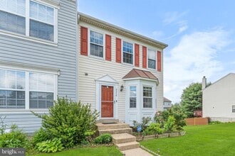 3316 Hibiscus Ct in Ellicott City, MD - Building Photo - Building Photo