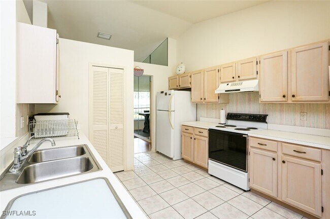property at 7775 Scarlet Ct