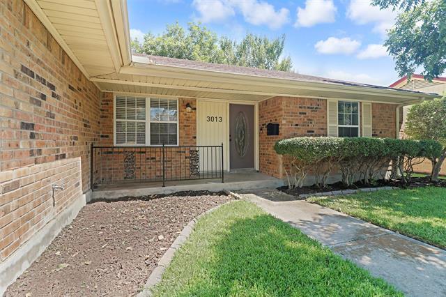 3013 Portales Dr in Fort Worth, TX - Building Photo - Building Photo