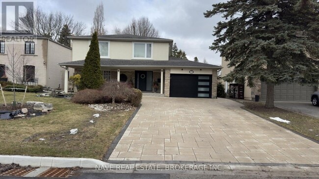 property at 125 Bay Thorn Dr