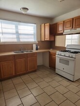 566 Crane St in Baton Rouge, LA - Building Photo - Building Photo