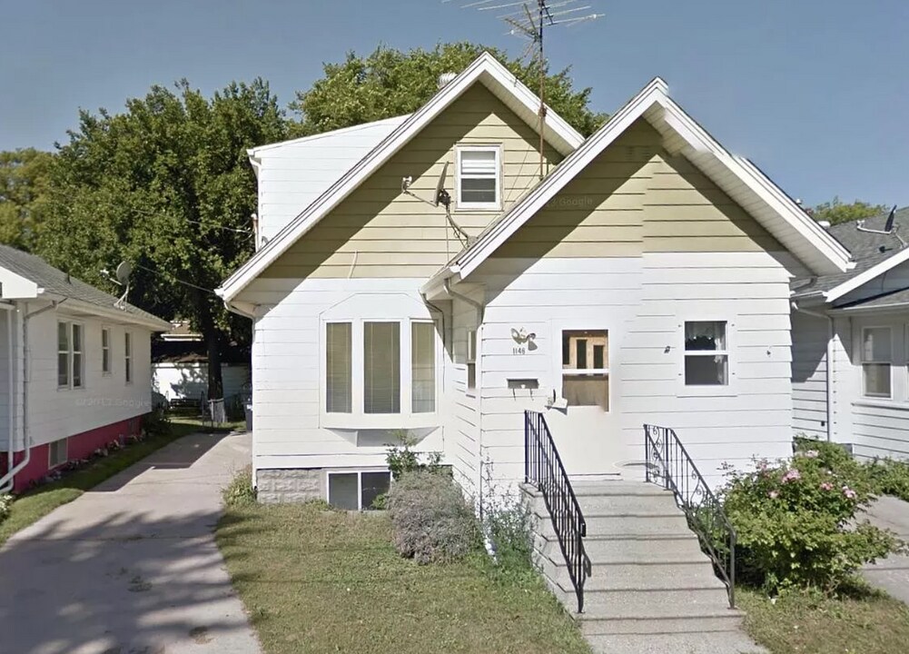 1146 9th St N in Fargo, ND - Foto de edificio