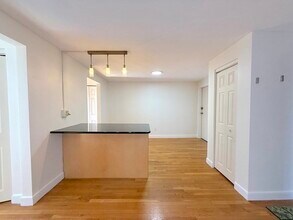 120 Decatur St, Unit #1 in Arlington, MA - Building Photo - Building Photo