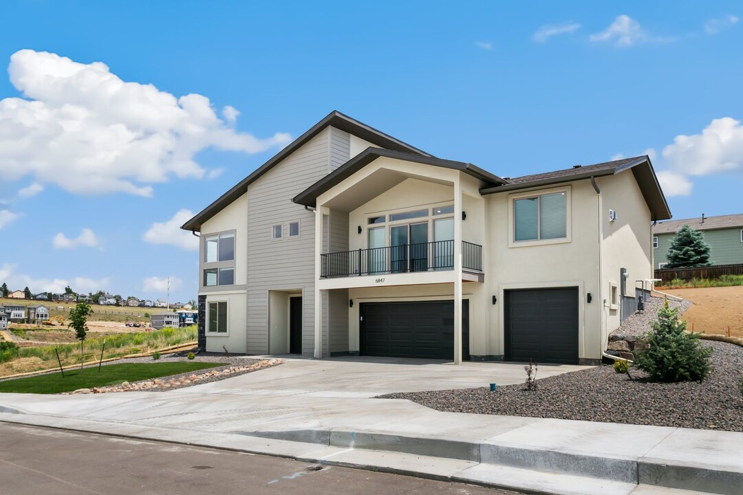 6847 Adamo Ct in Colorado Springs, CO - Building Photo