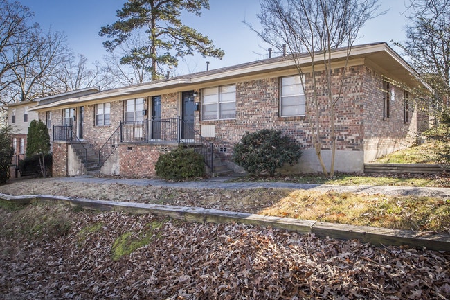 property at 221 N Fillmore St
