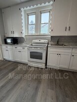 569 W Philadelphia St in York, PA - Building Photo