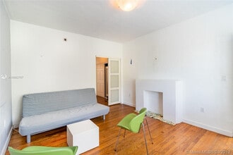 741 15th St in Miami Beach, FL - Building Photo - Building Photo