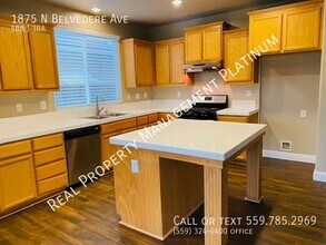 1875 N Belvedere Ave in Fresno, CA - Building Photo - Building Photo