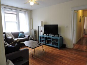 18 Ellery St, Unit 3 in Cambridge, MA - Building Photo - Building Photo