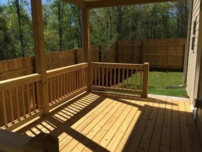 105 Village Park Dr in Newnan, GA - Building Photo - Building Photo