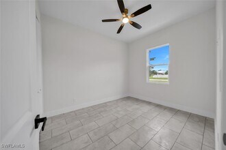 4833-4835 Leonard Blvd S in Lehigh Acres, FL - Building Photo - Building Photo