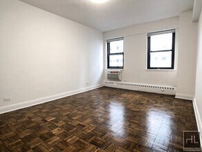 EAST 69 STREET in New York, NY - Building Photo - Building Photo
