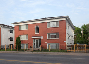 520 Huron Blvd SE Apartments