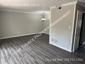 151 Charlestowne Cir in Winston-Salem, NC - Building Photo - Building Photo