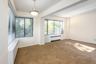 Walden Commons in Washington, DC - Building Photo - Interior Photo