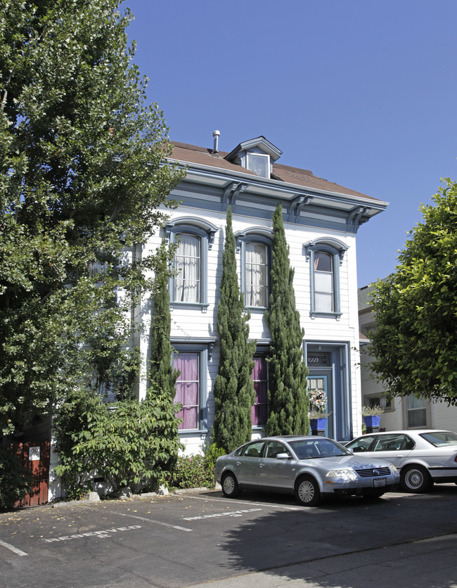 1009 Madison St in Oakland, CA - Building Photo - Building Photo