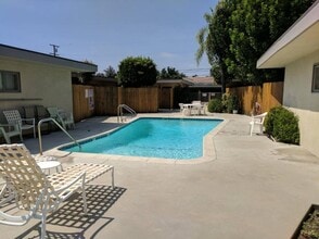 421 S Baldwin Ave in Arcadia, CA - Building Photo - Building Photo