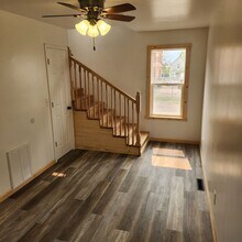 2422 W 2nd St in Duluth, MN - Building Photo - Building Photo