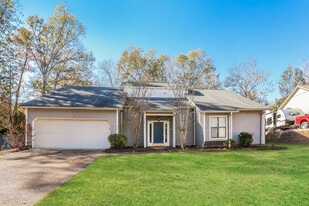 316 Helmsley Dr in Brandon, MS - Building Photo