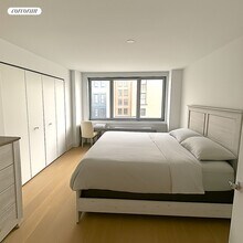 535 W 23rd St in New York, NY - Building Photo - Building Photo