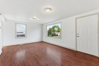 2229 W Broad Ave in Spokane, WA - Foto de edificio - Building Photo