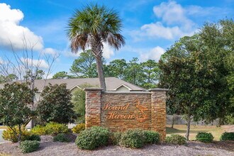 1712 Sound Haven Ct in Navarre, FL - Building Photo - Building Photo