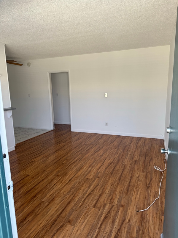 26004 Narbonne Ave in Lomita, CA - Building Photo - Building Photo