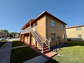 733 Michigan Ct in St. Cloud, FL - Building Photo - Building Photo