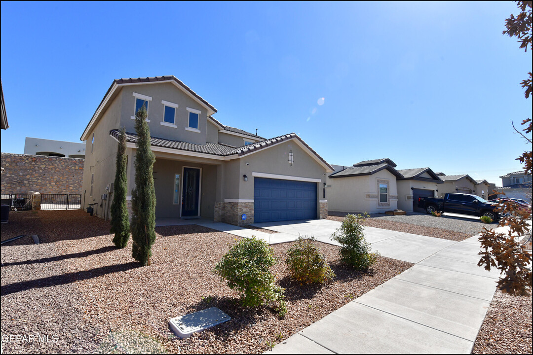 12805 Haxby St in El Paso, TX - Building Photo