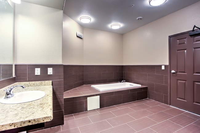 Ensemble Senior Living in Las Vegas, NV - Building Photo - Building Photo