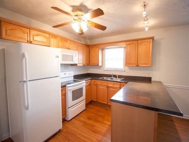 643 Glenties Dr in Smyrna, TN - Building Photo - Building Photo