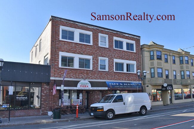 296 Atwells Ave in Providence, RI - Building Photo - Building Photo