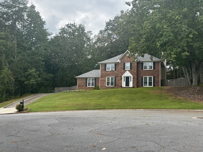1930 Oak Ridge Ct in Marietta, GA - Foto de edificio - Building Photo