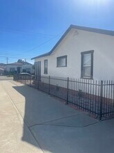 1733 W 150th St in Gardena, CA - Building Photo - Building Photo