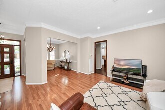 1222 Wood Haven Ct in Sugar Land, TX - Building Photo - Building Photo