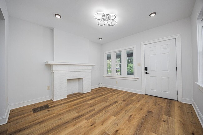 property at 1442 Hamlet St