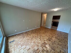 225-225 Old Carriage Dr in Kitchener, ON - Building Photo - Building Photo