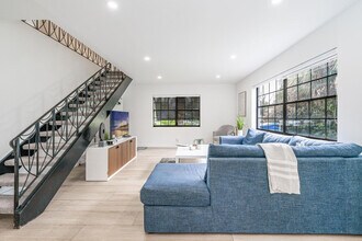 809 SW 14th Ct in Fort Lauderdale, FL - Building Photo - Building Photo