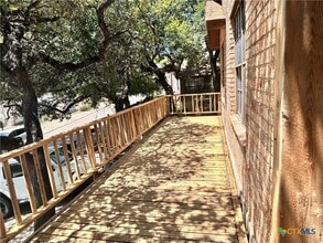 42 Clark St in San Marcos, TX - Building Photo - Building Photo