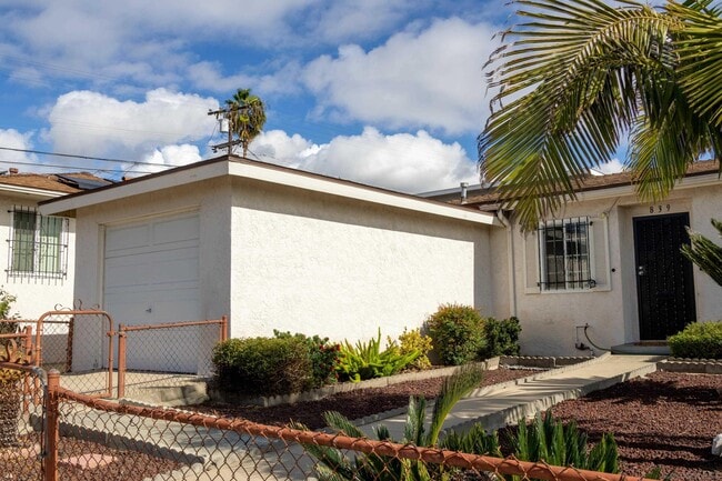 839 S 37th St in San Diego, CA - Building Photo - Building Photo