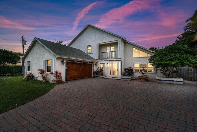 6306 N Ocean Blvd in Ocean Ridge, FL - Building Photo - Building Photo