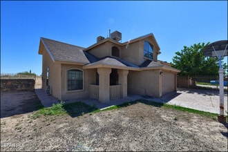 10397 Carter Scott Pl in Socorro, TX - Building Photo - Building Photo