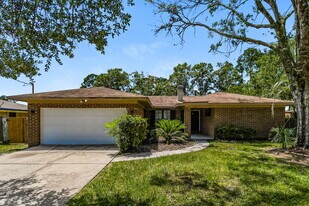 1540 Derringer Rd in Jacksonville, FL - Building Photo