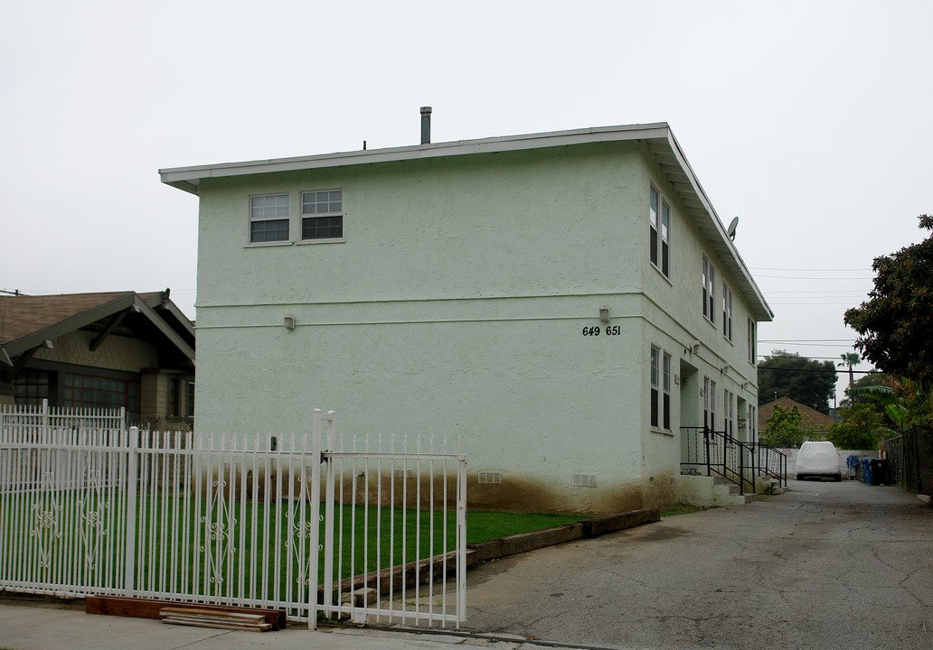 649 N Berendo St in Los Angeles, CA - Building Photo