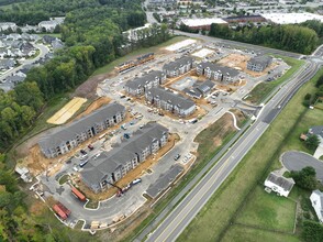 Belmont at River Mill in Glen Allen, VA - Building Photo - Building Photo