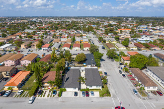 100 W 12th St in Hialeah, FL - Building Photo - Building Photo