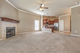 15900 Cantera Creek Dr in Edmond, OK - Building Photo - Building Photo