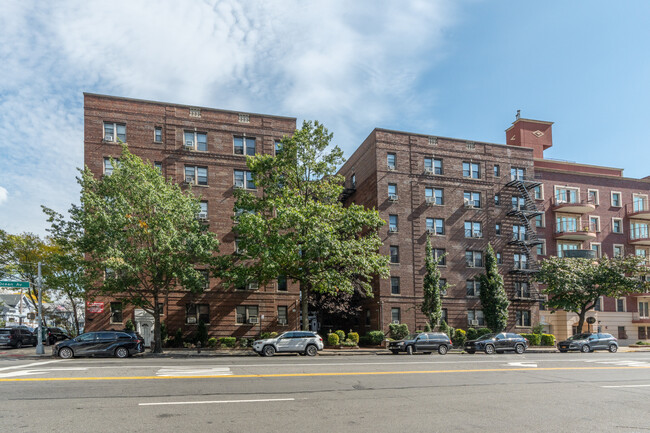 2375 Ocean Ave in Brooklyn, NY - Building Photo - Building Photo