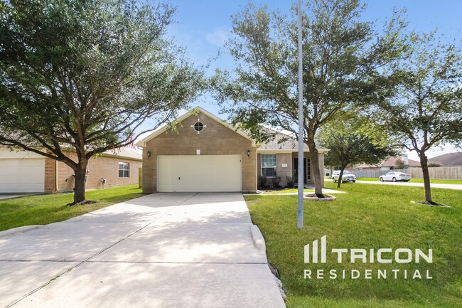 property at 28818 Hidden Cove Dr