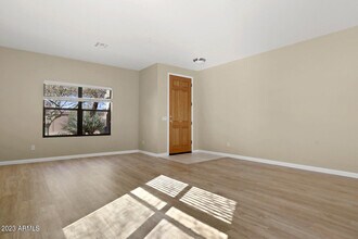 9303 E Whitewing Dr in Scottsdale, AZ - Building Photo - Building Photo